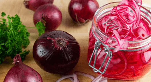 There Are Health Benefits For Men From Eating Onions